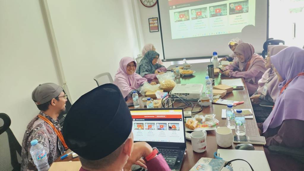 Menerima Studi Banding dari SD PERSIS Matraman Jakarta